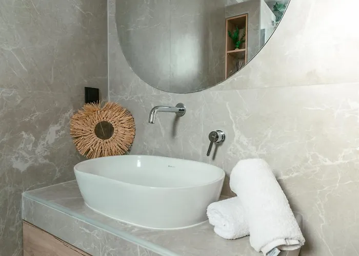 Casa Calida - 500m To Kos Town Appartement *