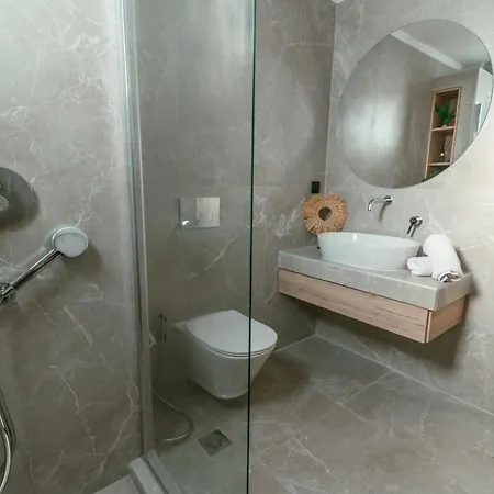 Casa Calida - 500m To Kos Town Apartment *