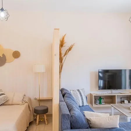 Casa Calida - 500m To Kos Town Apartment